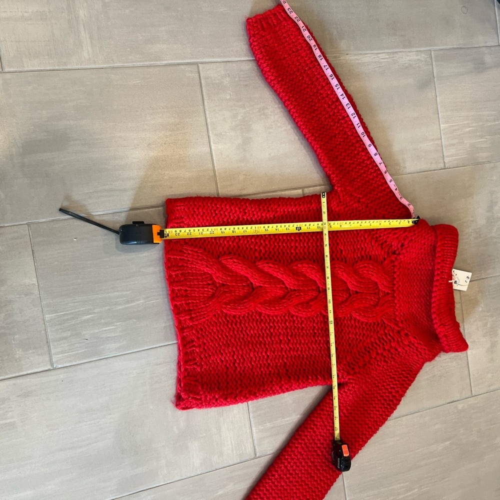 New With Tag Cozy Red Cable Knit Sweater - Picture 7 of 9